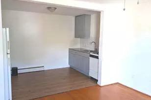 6649 Hegerman St, Philadelphia, PA 19135 - Photo 4