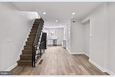 1548 S Etting Street, Philadelphia, PA 19146 - Photo 2