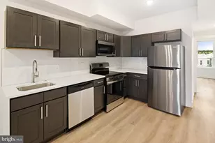 5217 Warren St, Philadelphia, PA 19131 - Photo 6