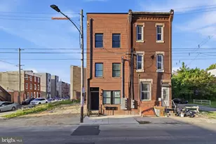 630 W Cumberland St, Philadelphia, PA 19133 - Photo 16