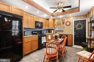 1352 Marlborough St, Philadelphia, PA 19125 - Photo 12