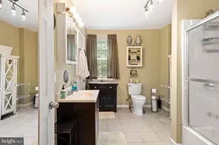 1352 Marlborough St, Philadelphia, PA 19125 - Photo 20