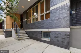 813 N Orianna St, Philadelphia, PA 19123 - Photo 2