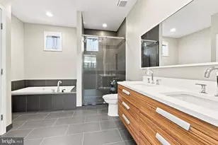 813 N Orianna St, Philadelphia, PA 19123 - Photo 28