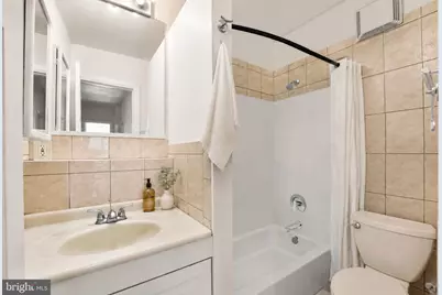 890 N Stillman Street, Philadelphia, PA 19130 - Photo 16