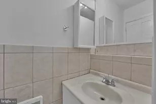 890 N Stillman St, Philadelphia, PA 19130 - Photo 20