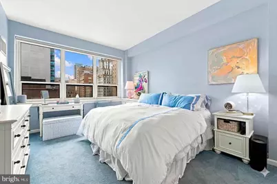 1425 Locust Street #12E, Philadelphia, PA 19102 - Photo 12