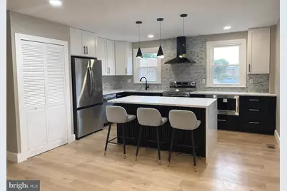 1030 E Sedgwick Street, Philadelphia, PA 19150 - Photo 4