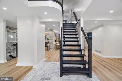 618 Gates Street, Philadelphia, PA 19128 - Photo 2