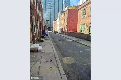 129 N Mole Street, Philadelphia, PA 19102 - Photo 4