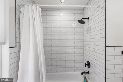 1513 E Moyamensing Avenue, Philadelphia, PA 19147 - Photo 14