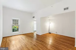 301 Race St, Philadelphia, PA 19106 - Photo 2