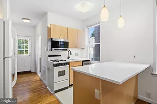 747 S 2nd St, Philadelphia, PA 19147 - Photo 6