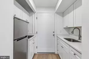 344 S 15th St, Philadelphia, PA 19102 - Photo 12