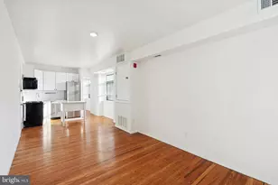 319 S 10th St, Philadelphia, PA 19107 - Photo 12