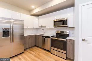 2543 N Front St, Philadelphia, PA 19133 - Photo 2