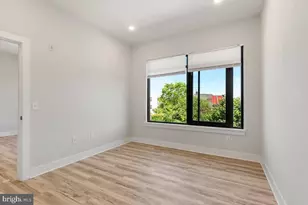 2440 Kensington Ave, Philadelphia, PA 19125 - Photo 12