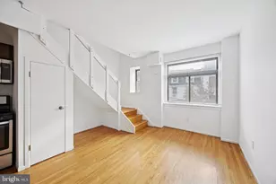 319 S 10th St, Philadelphia, PA 19107 - Photo 8