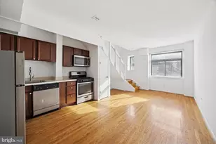 319 S 10th St, Philadelphia, PA 19107 - Photo 1