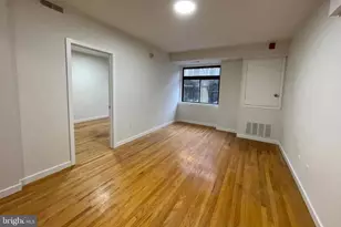 319 S 10th St, Philadelphia, PA 19107 - Photo 6