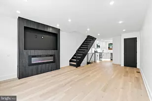 2233 McClellan St, Philadelphia, PA 19145 - Photo 2