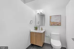 237 N 23rd St, Philadelphia, PA 19103 - Photo 38