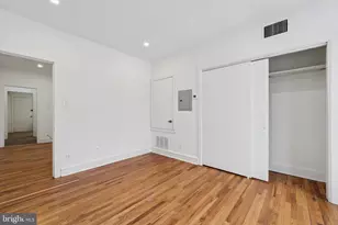 334 Lombard St, Philadelphia, PA 19147 - Photo 6