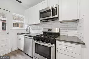 334 Lombard St, Philadelphia, PA 19147 - Photo 12