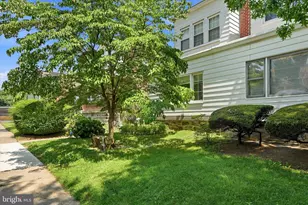 955 Allengrove St, Philadelphia, PA 19124 - Photo 2