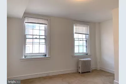 332-34 S 17th Street #3B, Philadelphia, PA 19103 - Photo 4