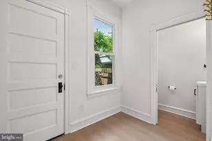 451 E Walnut Ln, Philadelphia, PA 19144 - Photo 28