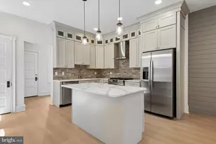 451 E Walnut Ln, Philadelphia, PA 19144 - Photo 18