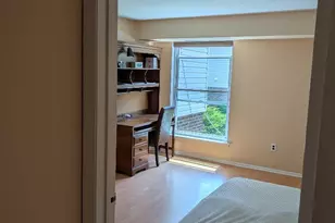 2201 Strahle St, Philadelphia, PA 19152 - Photo 2