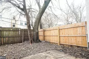 1920 N 18th St, Philadelphia, PA 19121 - Photo 18