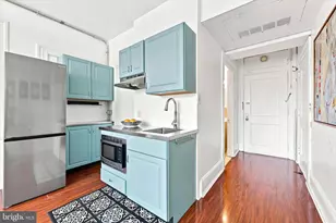 1324 Locust St, Philadelphia, PA 19107 - Photo 4