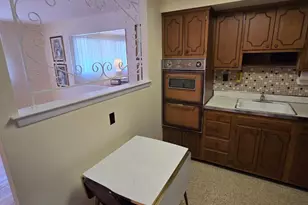 10222 Albemarle Ln, Philadelphia, PA 19114 - Photo 12