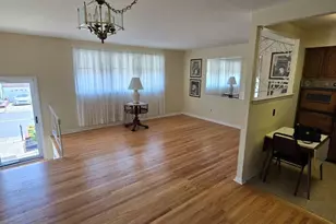 10222 Albemarle Ln, Philadelphia, PA 19114 - Photo 8