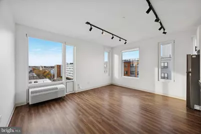 4240 Chestnut Street #424, Philadelphia, PA 19104 - Photo 4
