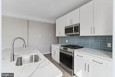 1648-50 Ridge Avenue #401, Philadelphia, PA 19130 - Photo 2