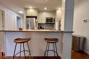 136 N Bread St, Philadelphia, PA 19106 - Photo 4