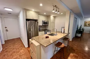 136 N Bread St, Philadelphia, PA 19106 - Photo 8