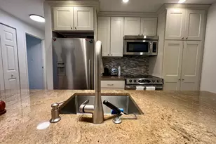 136 N Bread St, Philadelphia, PA 19106 - Photo 6