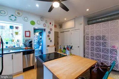 1006 N 5th Street #3, Philadelphia, PA 19123 - Photo 4