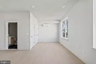 5521 Wayne Ave, Philadelphia, PA 19144 - Photo 6