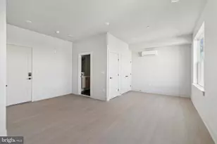 5521 Wayne Ave, Philadelphia, PA 19144 - Photo 2
