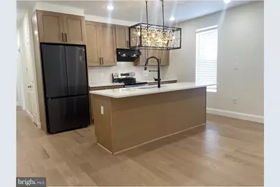 2101 S Hicks Street, Philadelphia, PA 19145 - Photo 1