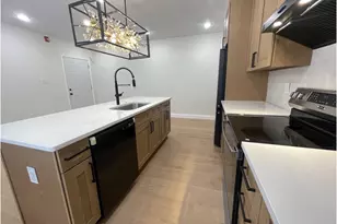 2101 S Hicks St, Philadelphia, PA 19145 - Photo 4