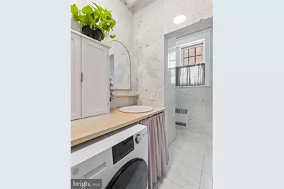 1215 Spruce Street #302, Philadelphia, PA 19107 - Photo 16