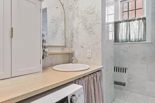 1215 Spruce St, Philadelphia, PA 19107 - Photo 16