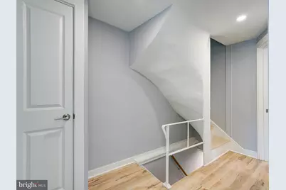 704 Miller Street, Philadelphia, PA 19125 - Photo 12